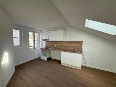 Louer Appartement Marseille-2eme-arrondissement 830 euros