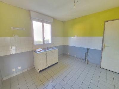 For sale Courgains 5 rooms Sarthe (72260) photo 3