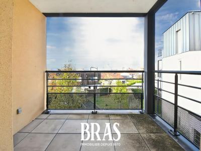 For sale Reze 2 rooms 41 m2 Loire atlantique (44400) photo 0