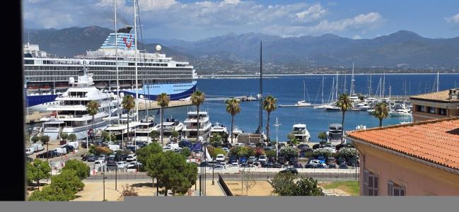 For sale Centre ville 4 rooms 96 m2 Corse (20000) photo 0