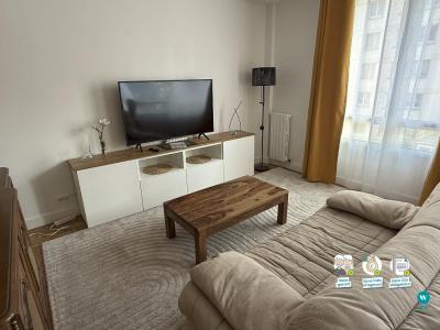 For rent Clamart 3 rooms 65 m2 Hauts de Seine (92140) photo 0