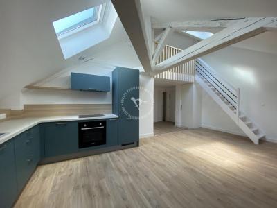 For rent Nantes 3 rooms 65 m2 Loire atlantique (44200) photo 0