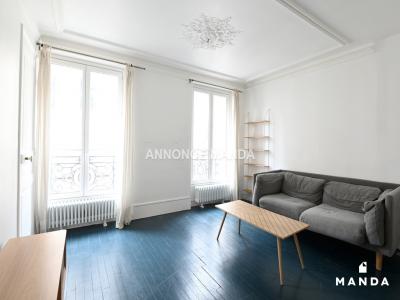 For rent Paris-18eme-arrondissement 2 rooms 43 m2 Paris (75018) photo 4