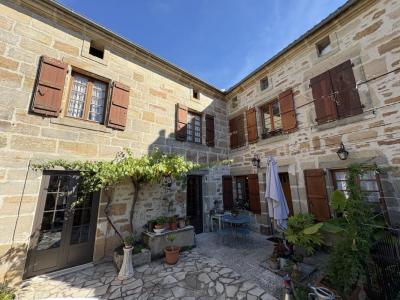 Acheter Maison 216 m2 Lacapelle-marival