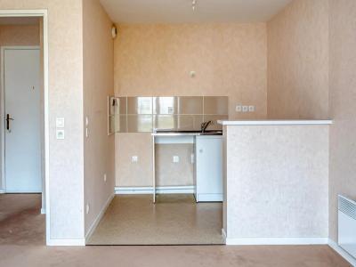 Acheter Appartement Val-de-reuil 84200 euros