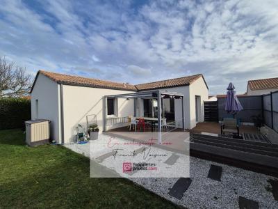 For sale Beaurepaire 5 rooms 100 m2 Vendee (85500) photo 4