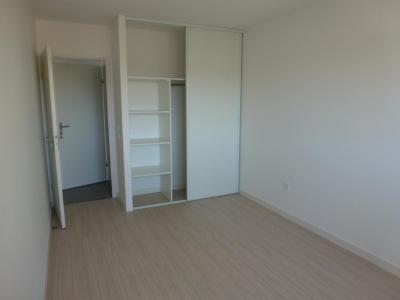 Louer Appartement Parempuyre 764 euros