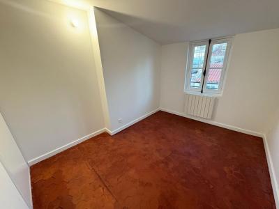 Louer Appartement 32 m2 Marseille-1er-arrondissement
