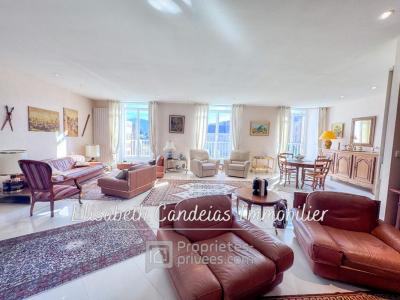 For sale Foix 6 rooms 240 m2 Ariege (09000) photo 0