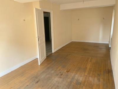 Louer Appartement 85 m2 Montrevel-en-bresse