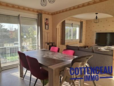 For sale Chemille 5 rooms 110 m2 Maine et loire (49120) photo 0