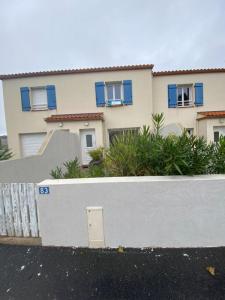 For rent Chateau-d'olonne 2 rooms 53 m2 Vendee (85180) photo 0