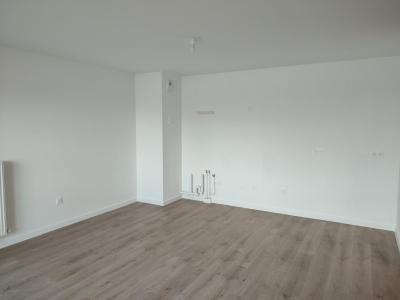 Louer Appartement 65 m2 Bezannes