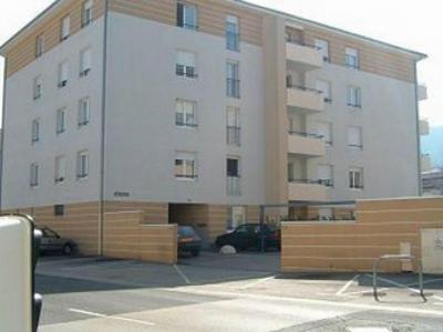 For rent Oyonnax 3 rooms 67 m2 Ain (01100) photo 0