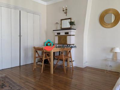 Louer Appartement 33 m2 Paris-16eme-arrondissement