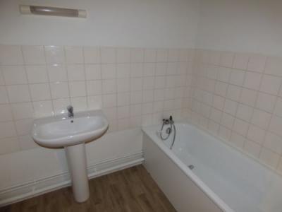 Louer Appartement 64 m2 Aubigny-sur-nere