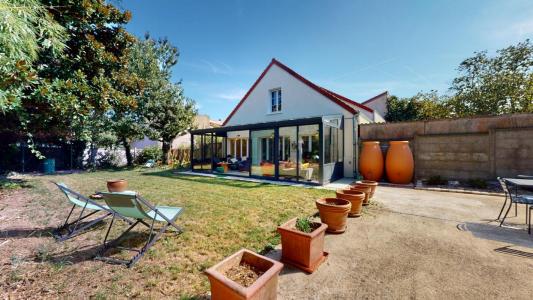 For rent Villejuif 1 room 280 m2 Val de Marne (94800) photo 0