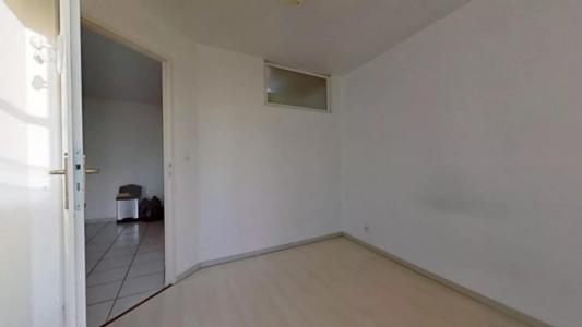 Annonce Location 2 pices Appartement Charbonnieres-les-bains 69