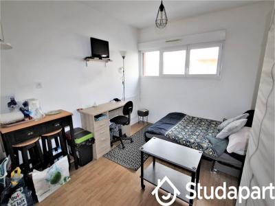 Louer Appartement 22 m2 Rochelle