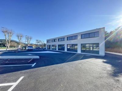 Acheter Local commercial 134 m2 Alata