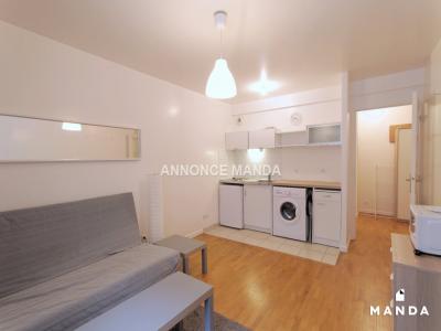 Louer Appartement 26 m2 Issy-les-moulineaux
