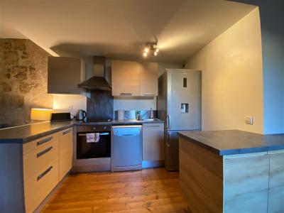 For rent Bordeaux 2 rooms 52 m2 Gironde (33300) photo 3