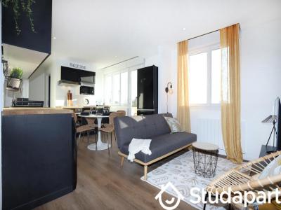 For rent Lorient 1 room 10 m2 Morbihan (56100) photo 3