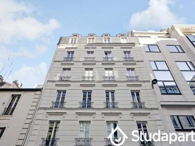 Louer Appartement 32 m2 Paris-17eme-arrondissement