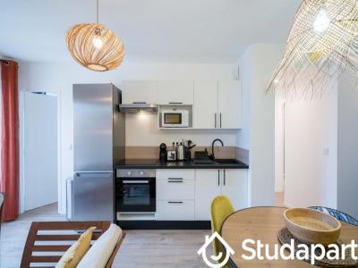 Louer Appartement Toulon 495 euros