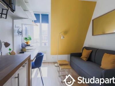 Louer Appartement 13 m2 Paris-10eme-arrondissement