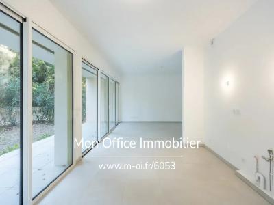 Acheter Appartement 72 m2 Beaurecueil