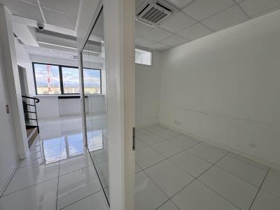 Annonce Vente Bureau Baie-mahault 971