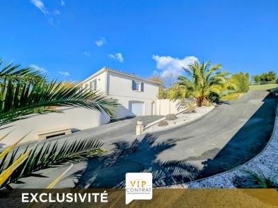 For sale Saintes 4 rooms 119 m2 Charente maritime (17100) photo 2