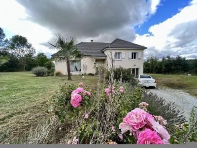 For sale 10 MNS DE BOUSSAC 7 rooms 160 m2 Creuse (23600) photo 0