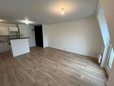 Louer Appartement 43 m2 Lamorlaye