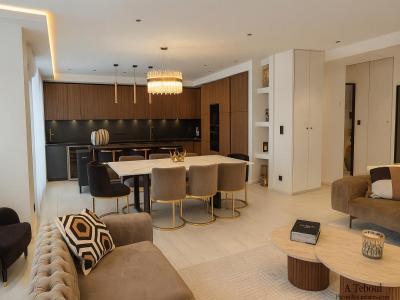 For sale Lyon-6eme-arrondissement 4 rooms 114 m2 Rhone (69006) photo 0