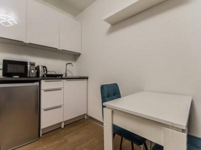 Annonce Location Appartement Paris-17eme-arrondissement 75