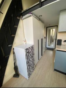 Louer Appartement Paris-11eme-arrondissement 760 euros