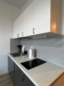 For rent Paris-14eme-arrondissement 1 room 23 m2 Paris (75014) photo 1