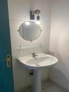 Louer Appartement Saint-genis-des-fontaines 610 euros