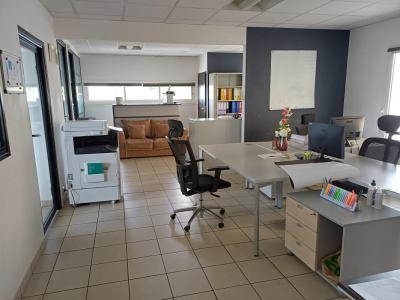 Acheter Bureau 113 m2 Sainte-clotilde