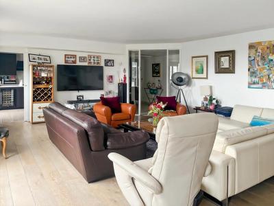 For sale Courbevoie 5 rooms 136 m2 Hauts de Seine (92400) photo 0