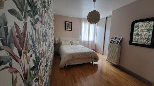For sale CENTRE VILLAGE 7 rooms 218 m2 Rhone (69380) photo 4