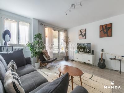 Louer Appartement 51 m2 Paris-16eme-arrondissement