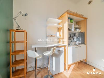 Louer Appartement 24 m2 Marseille-6eme-arrondissement