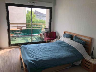 Louer Appartement 42 m2 Bordeaux