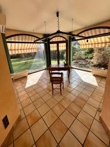 For rent Saint-medard-en-jalles 5 rooms 215 m2 Gironde (33160) photo 0