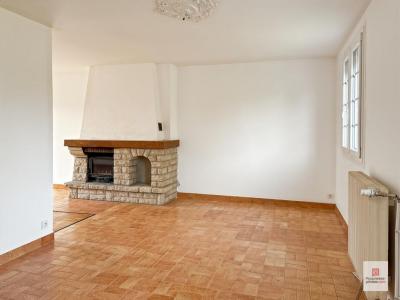 Louer Maison Solesmes 850 euros