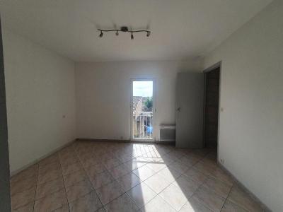 Louer Appartement Lunel 595 euros