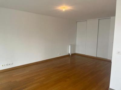 For rent Boulogne-billancourt 2 rooms 50 m2 Hauts de Seine (92100) photo 1